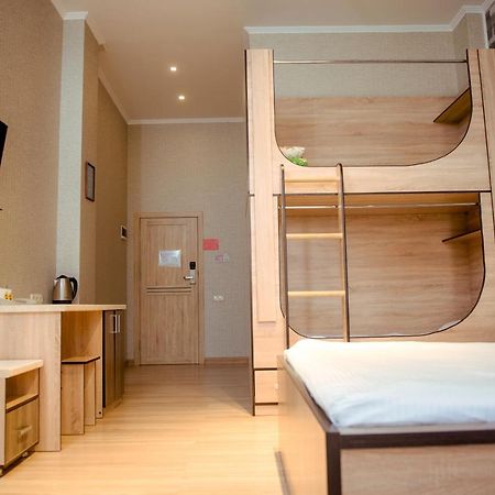 Nicehostel Aktobe Eksteriør billede